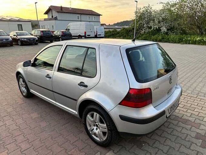 Volkswagen Golf 1.6 FSI Champ*Scheckheft*1.Hand*Klima*T&uuml;v Neu*