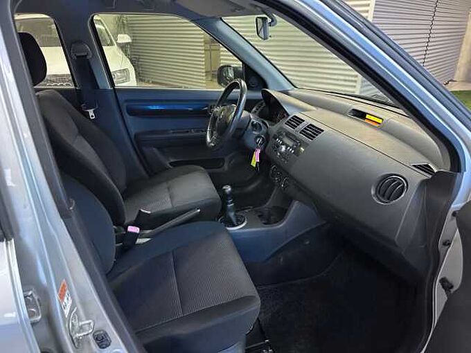 Suzuki Swift 1,3 Comfort 4WD*Klima*Scheckheft*4X4*