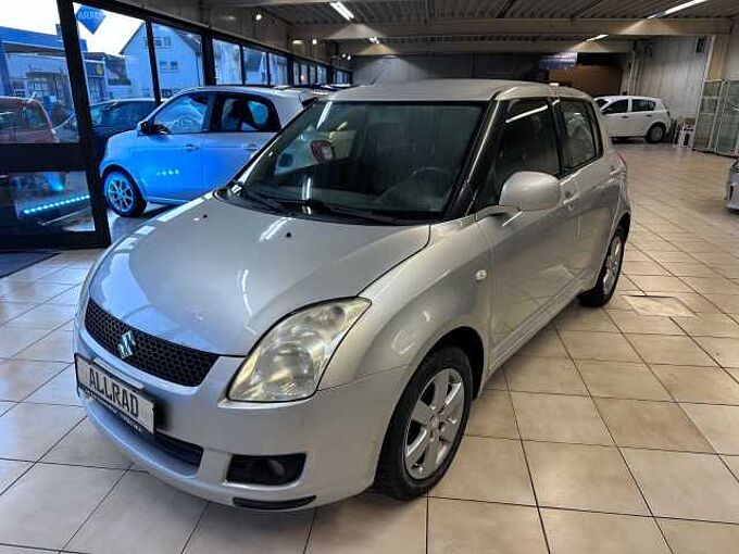 Suzuki Swift 1,3 Comfort 4WD*Klima*Scheckheft*4X4*