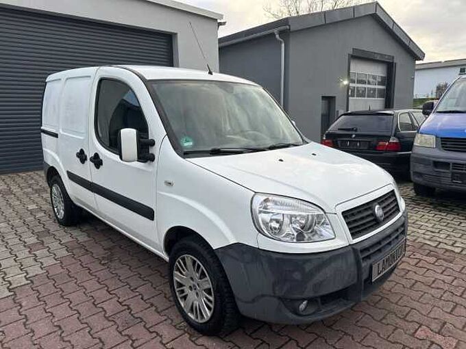 Fiat Doblo Cargo 1.3 JTD*Zylinderkopfschaden* 