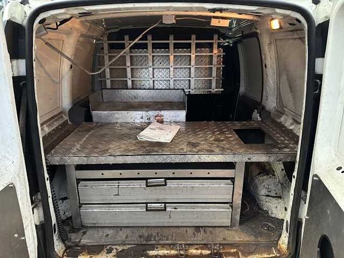 Fiat Doblo Cargo 1.3 JTD*Zylinderkopfschaden* 