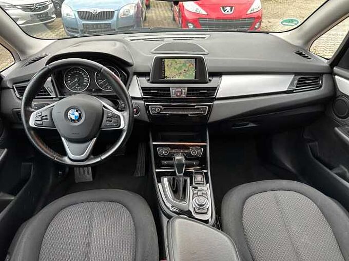 BMW 216 Active Tourer 216d*Navi*Sitzheizung*PDc*