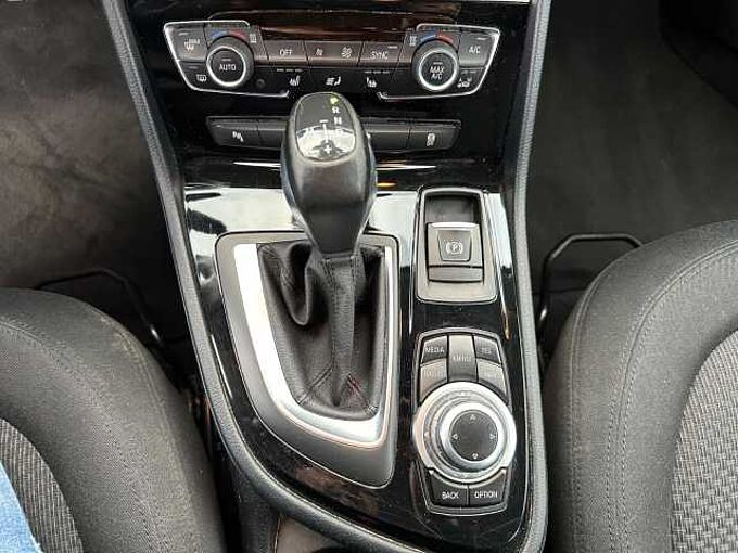 BMW 216 Active Tourer 216d*Navi*Sitzheizung*PDc*