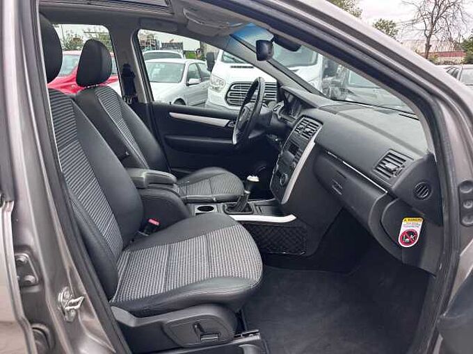 Mercedes-Benz B 170 Special Edition*Navi*Sitzheizung*Pano*