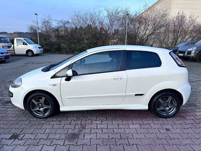 Fiat Punto 1.4 16V*Klima*Navi*AHK*