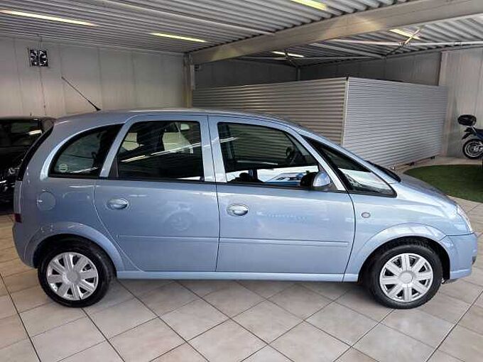 Opel Meriva *Scheckheft*Klima*Parkhilfe*Tüv Neu*