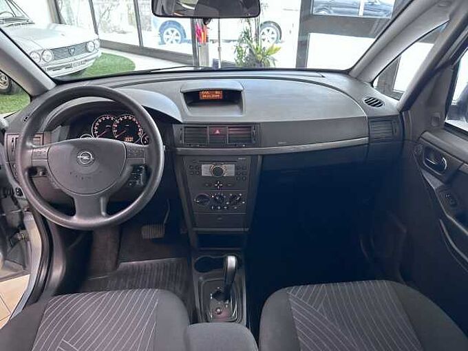 Opel Meriva *Scheckheft*Klima*Parkhilfe*Tüv Neu*