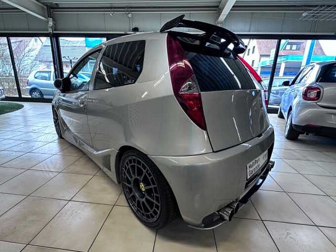Fiat Punto 1.8 16V*Flügeltüren*Komplett Umbau*