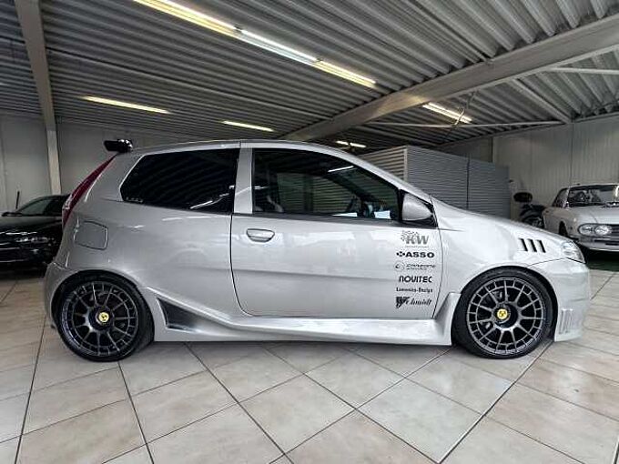 Fiat Punto 1.8 16V*Flügeltüren*Komplett Umbau*
