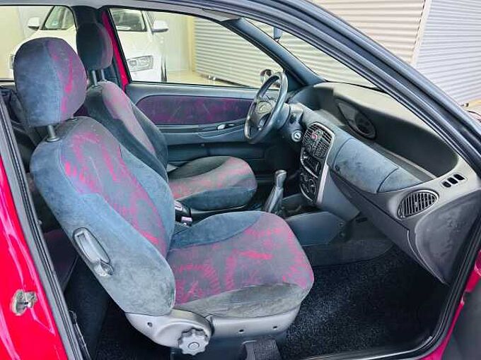 Lancia Ypsilon *Elefantino Rosso*Scheckheft*Klima*T&uuml;v Neu*