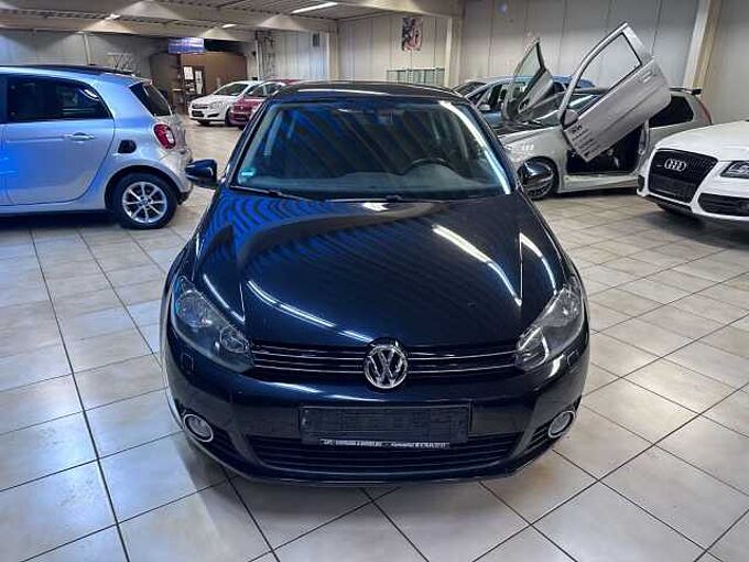 Volkswagen Golf VI Team*Scheckheft*Parkhilfe*Sitzheizung*AHK*