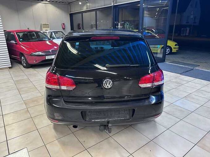 Volkswagen Golf VI Team*Scheckheft*Parkhilfe*Sitzheizung*AHK*