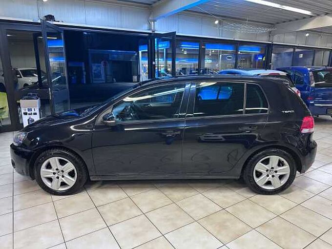 Volkswagen Golf VI Team*Scheckheft*Parkhilfe*Sitzheizung*AHK*