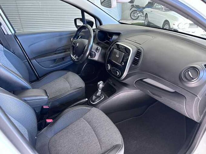 Renault Captur ENERGY TCe 120 EDC Bose Edition