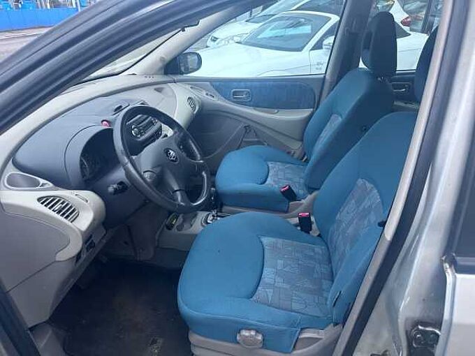 Nissan Almera Tino Acenta*Getriebeprobleme*