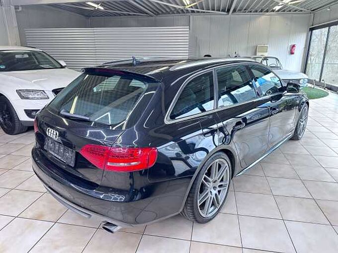 Audi A4 2.0* S line*1.Hand*Scheckheft*Alcantara*