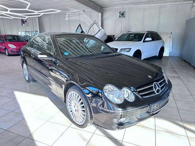 Mercedes-Benz CLK 200 *Scheckheft*Klima*Sitzheizung*Parkhilfe*
