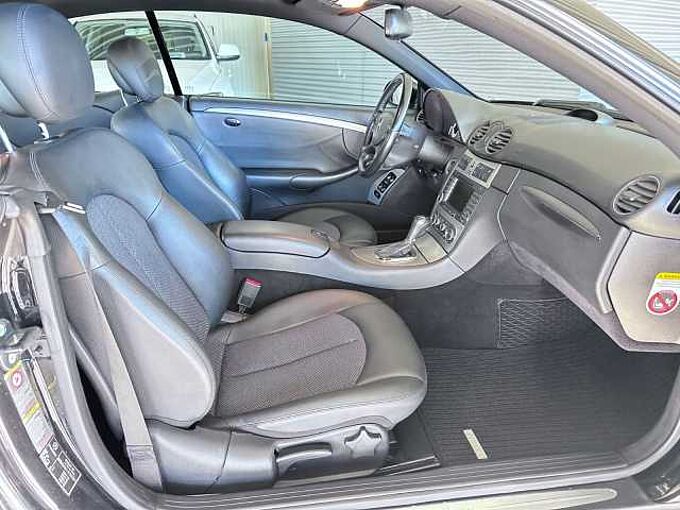 Mercedes-Benz CLK 200 *Scheckheft*Klima*Sitzheizung*Parkhilfe*