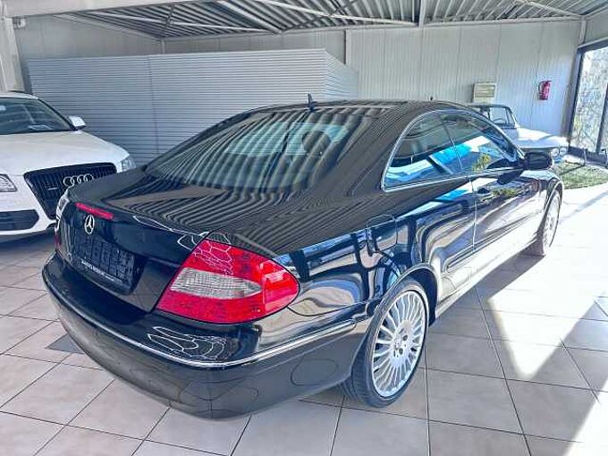 Mercedes-Benz CLK 200 *Scheckheft*Klima*Sitzheizung*Parkhilfe*