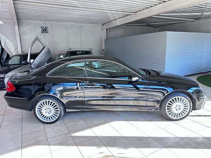 Mercedes-Benz CLK 200 *Scheckheft*Klima*Sitzheizung*Parkhilfe*