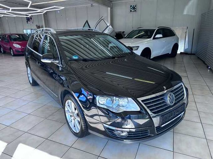 Volkswagen Passat Variant *Scheckheft*Navi*Klima*Sitzheizung*Parkhilfe*