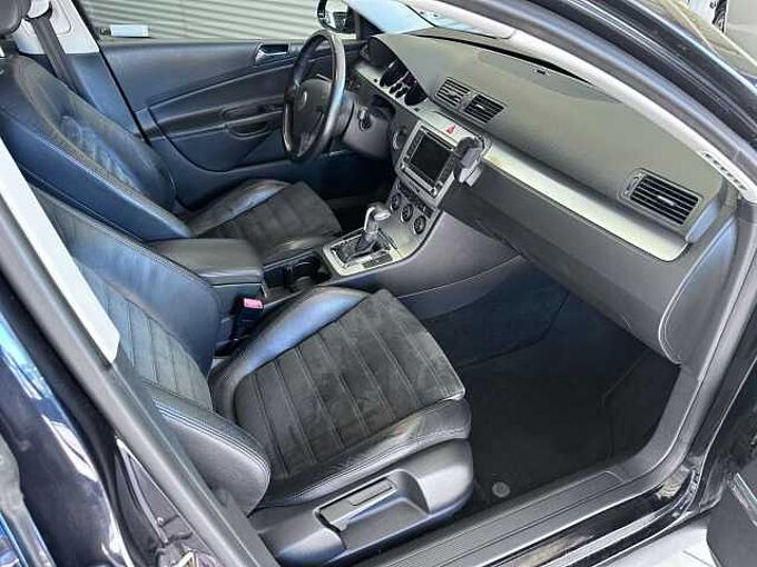 Volkswagen Passat Variant *Scheckheft*Navi*Klima*Sitzheizung*Parkhilfe*