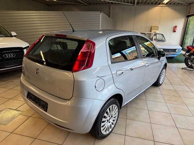Fiat Grande Punto 1.4*T&uuml;v Neu*Scheckheft*Klima*