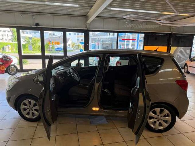 Opel Meriva *1.Hand*Scheckheft*Parkhilfe*Klima*